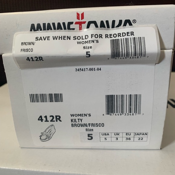 Minnetonka Moccasins - Picture 4 of 4